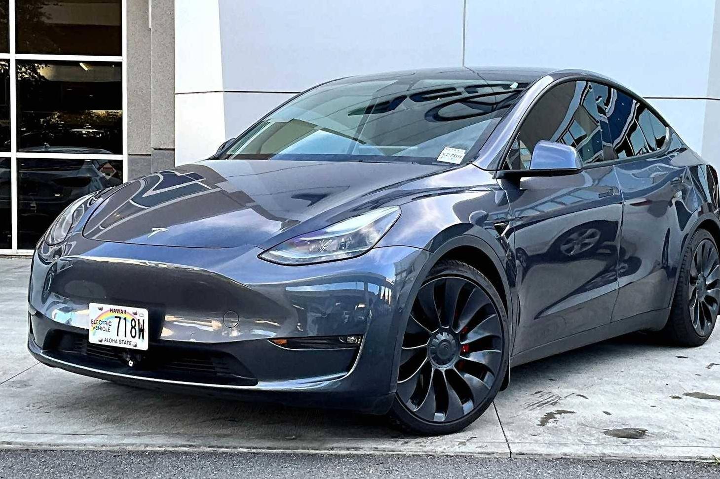 TESLA MODEL Y 2022 7SAYGDEF9NF312798 image